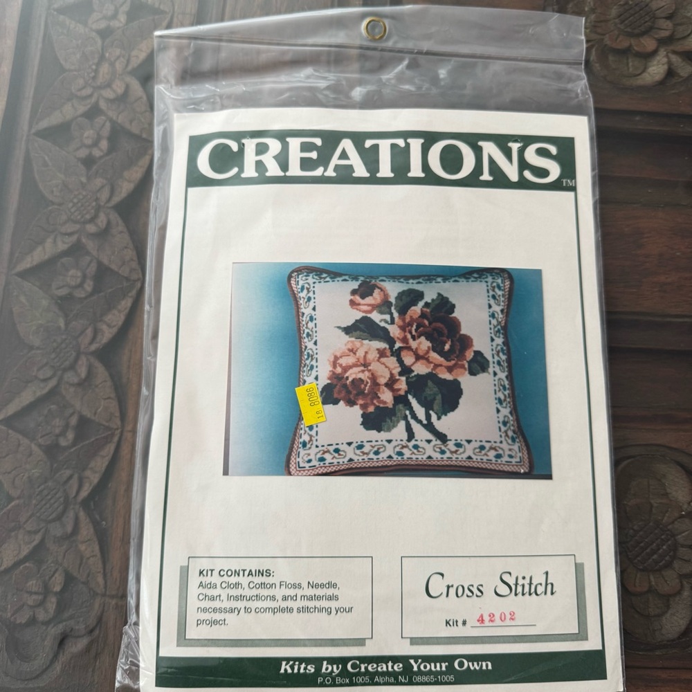 Create Your Own Cross Stitch Classic Roses Pillow Kit 4202
